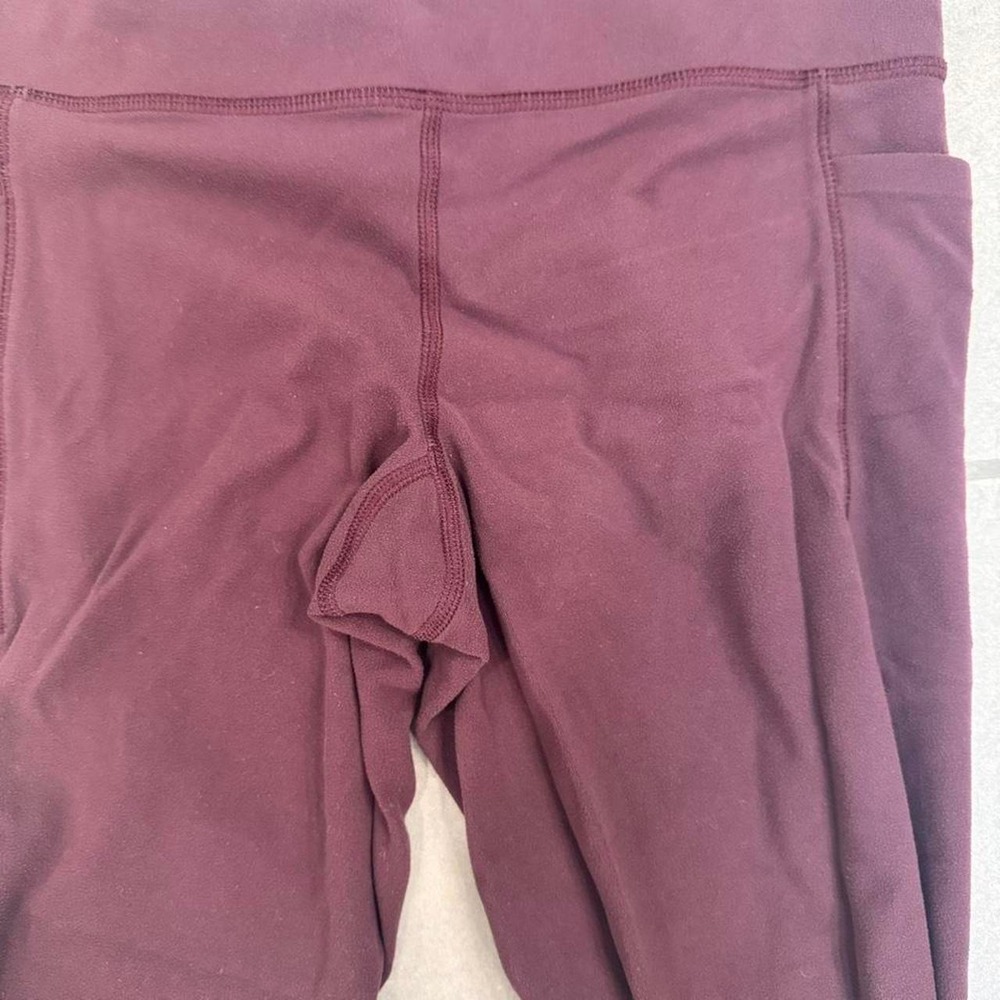 Athleta Salutation Stash Pocket 7/8 Size Small - Picture 3 of 5